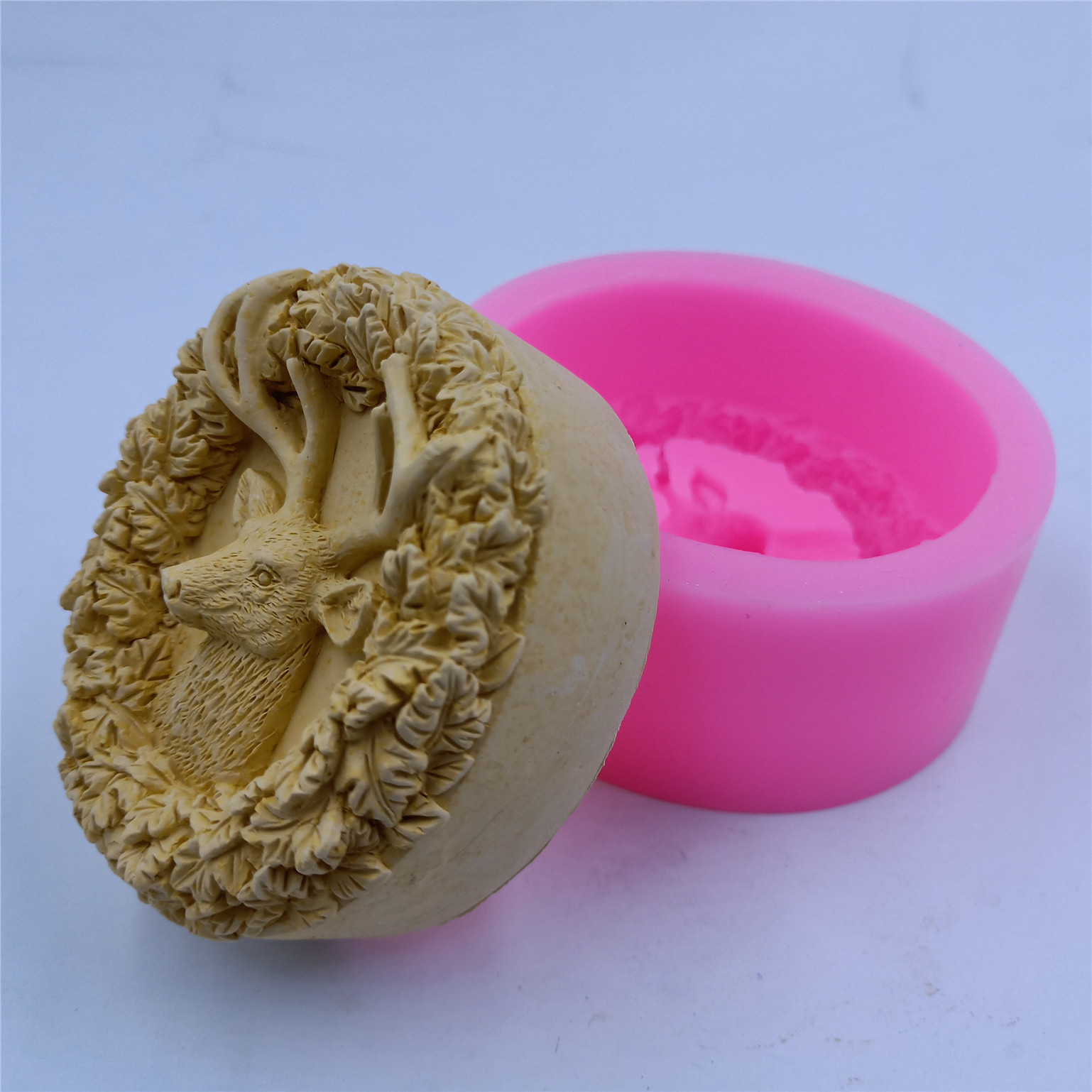 Deer Design Soap Silicone Mold - Soap Making Ideas 评论和价格