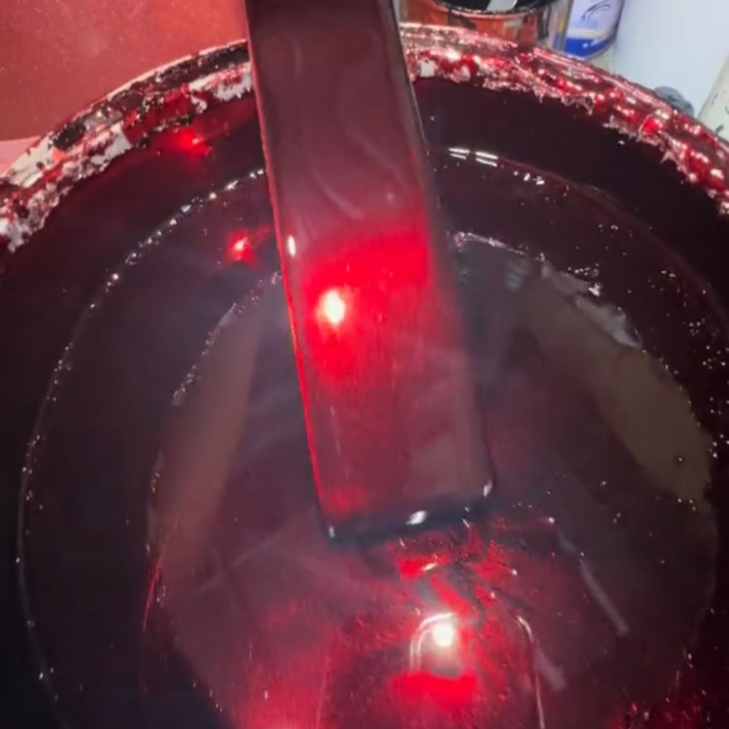 Metallic Blood Red Automotive  - Mica Powder Colorant 评论和价格